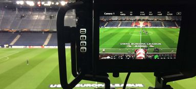 Kamera: Fan-TV des FC Red Bull Salzburg | seit Jahren Kameramann bei nahezu allen Heimspielen | i.A. Mediahaus GmbH | Trailer: Mediahaus GmbH